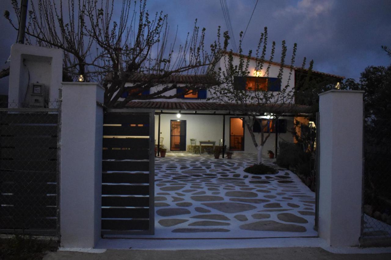 Pigadia Villa Vromonerion ภายนอก รูปภาพ